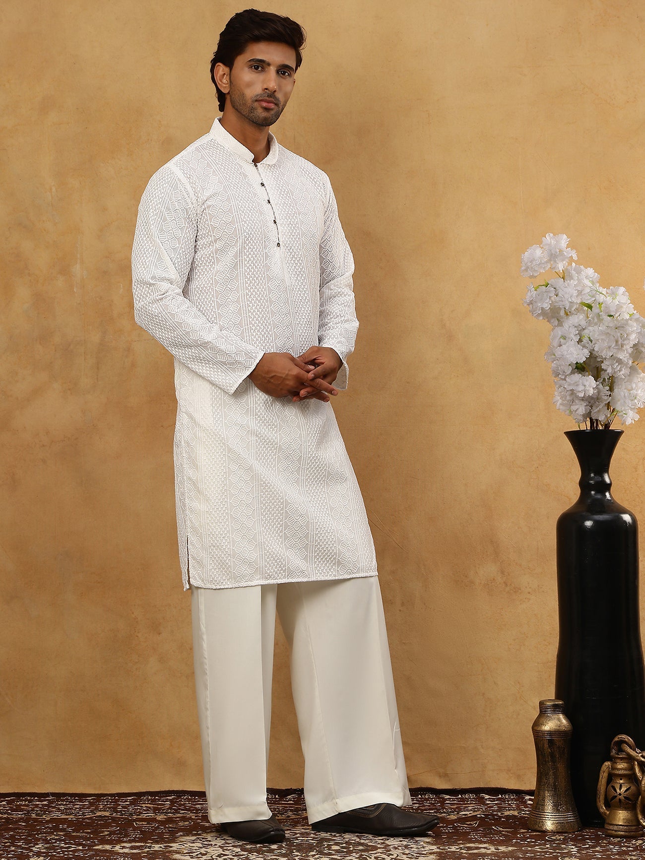 DesiQlo Men Embroidered Kurta Pyjama Set - White - JOKP_PJ11W_640White