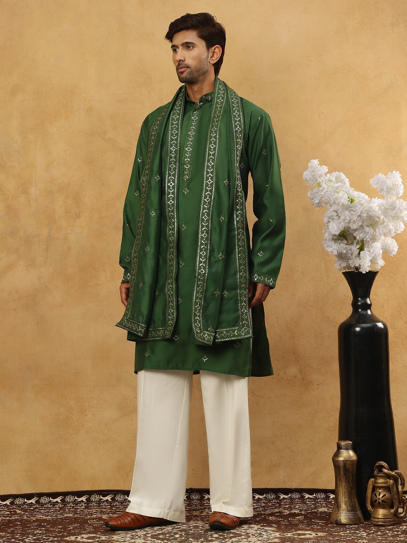 DesiQlo Men Embroidered Kurta Pyjama Set - Green - JOKP_PJ11W_D_5088Ol