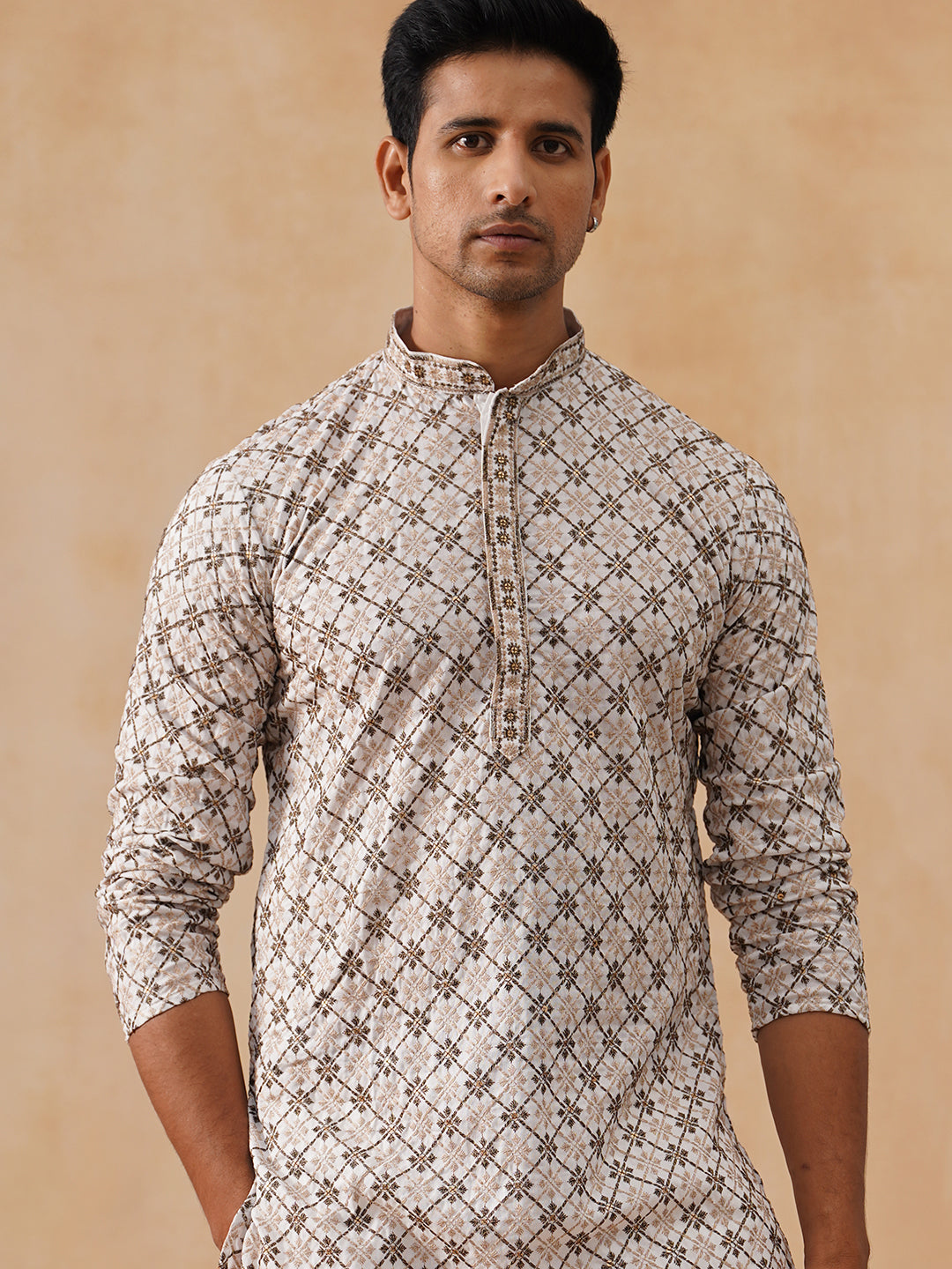 DesiQlo Men Embroidered Kurta Pyjama Set - White - JOKP_PJ11-W_5127Whi