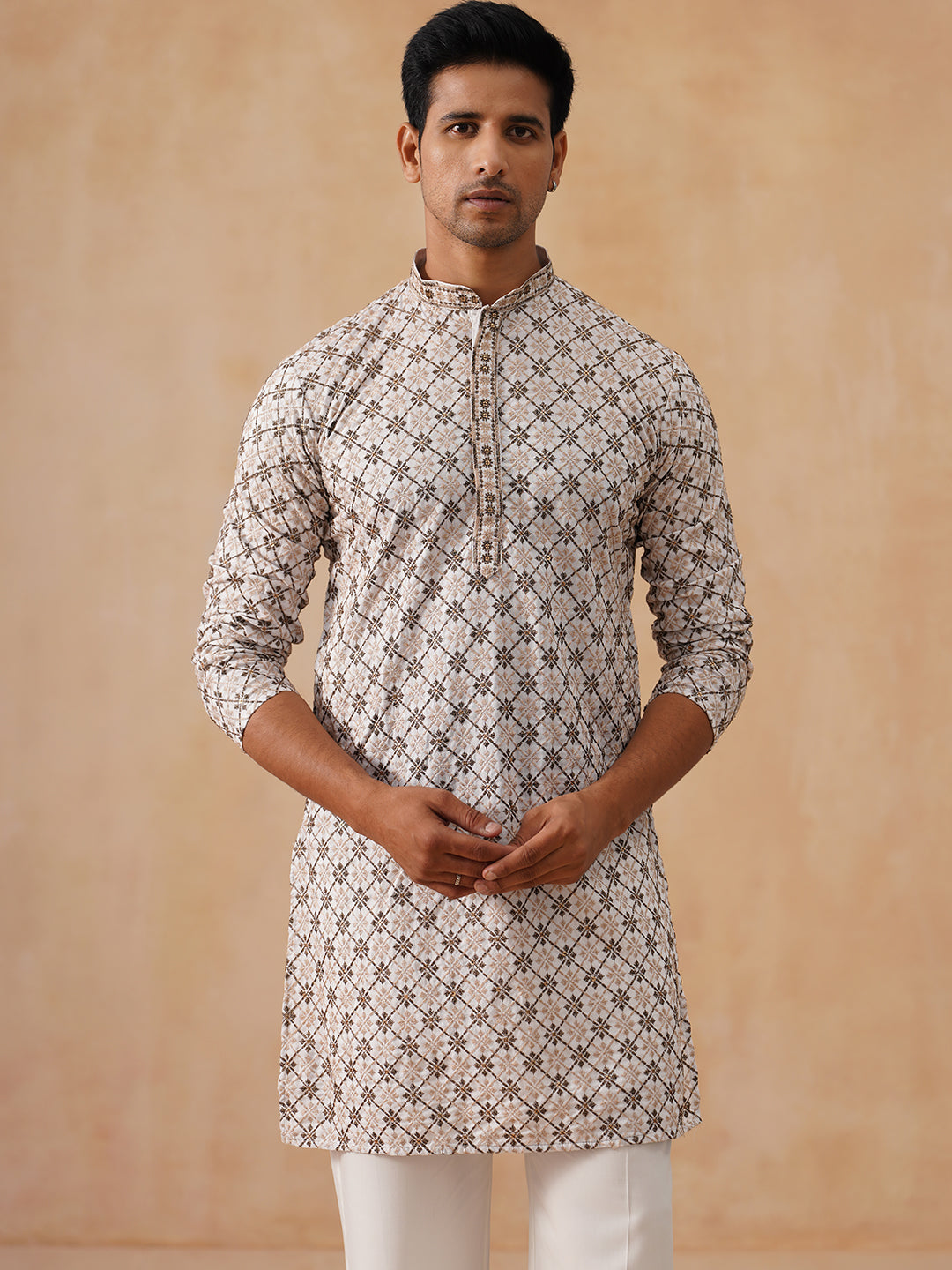 DesiQlo Men Embroidered Kurta Pyjama Set - White - JOKP_PJ11-W_5127Whi