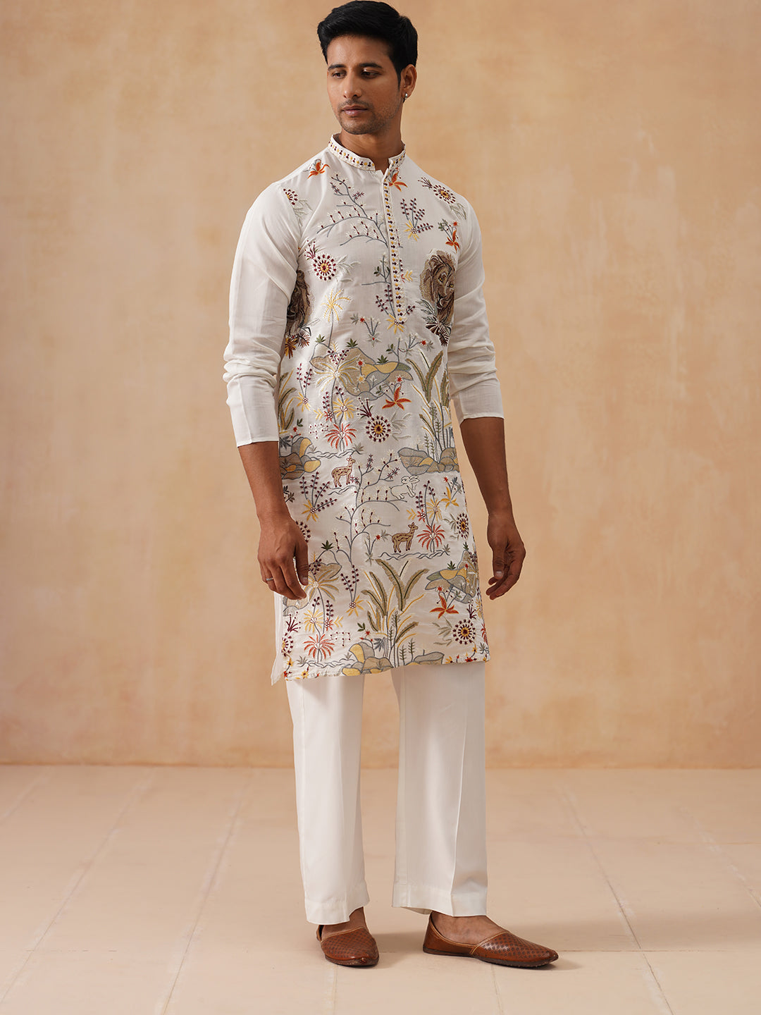 DesiQlo Men Embroidered Kurta Pyjama Set - White - JOKP_PJ11-W_5138Whi