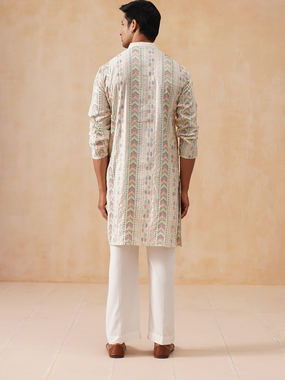 DesiQlo Men Embroidered Kurta Pyjama Set - White - JOKP_PJ11-W_5161Whi
