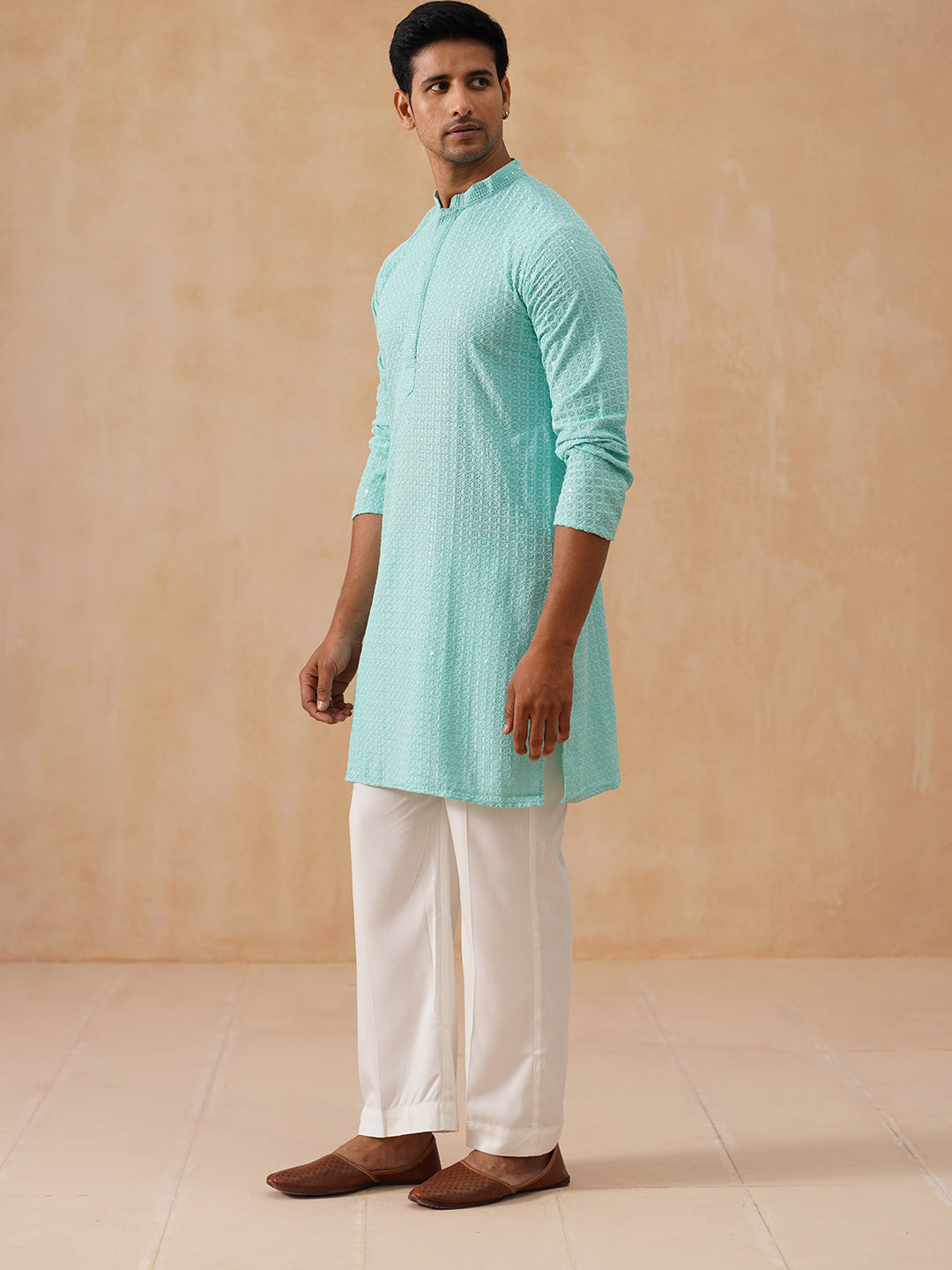 DesiQlo Men Embroidered Kurta Pyjama Set - Blue - JOKP_PJ11-W_5177Sky_