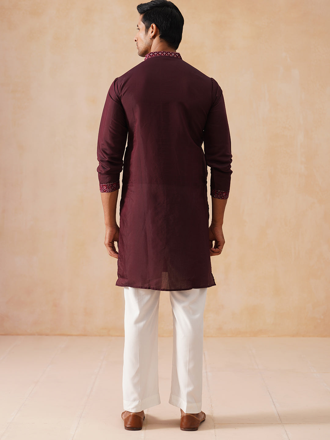 DesiQlo Men Embroidered Kurta Pyjama Set - Purple - JOKP_PJ11-W_5180Pu