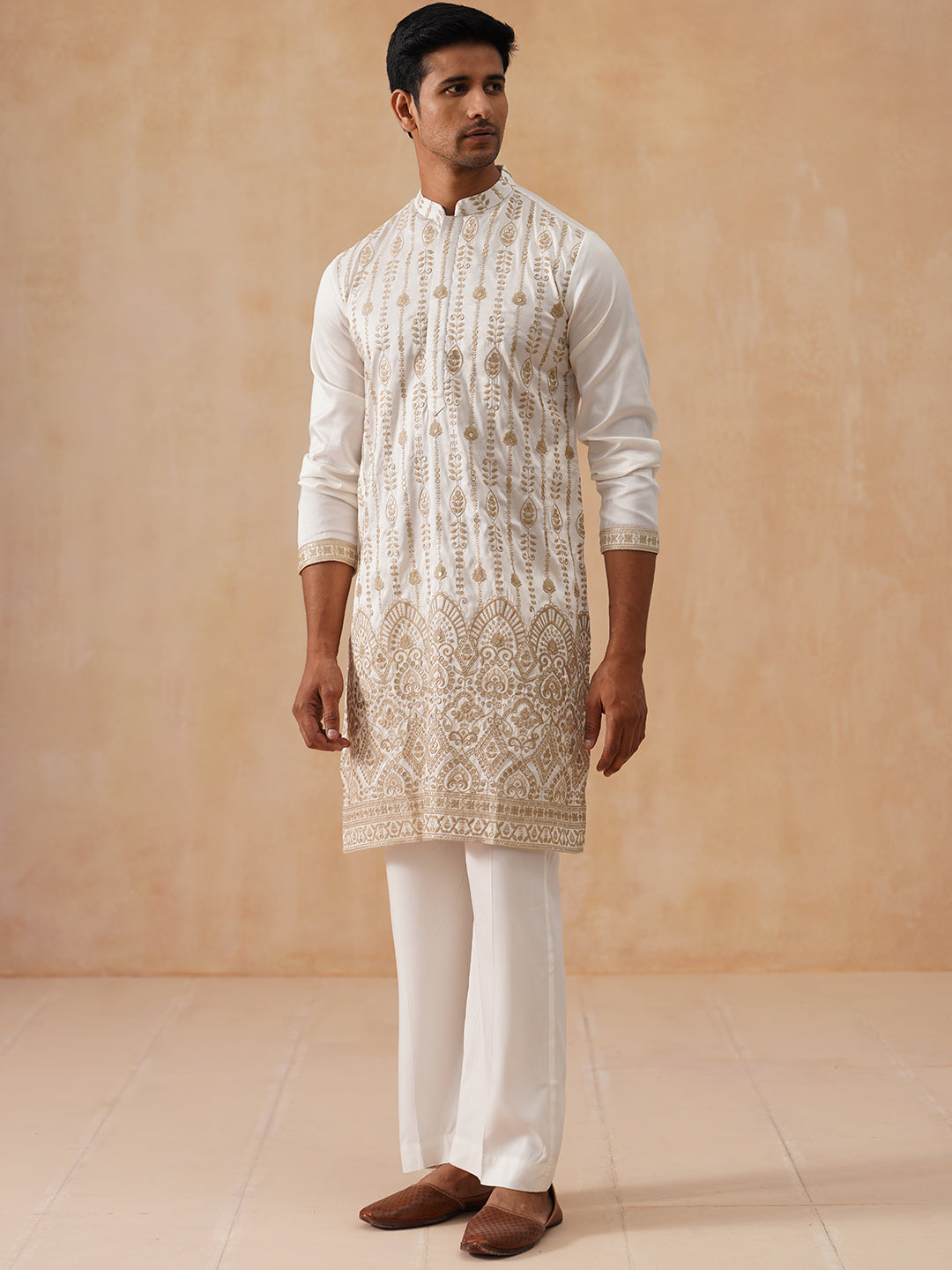 DesiQlo Men Embroidered Kurta Pyjama Set - White - JOKP_PJ11-W_5289Whi