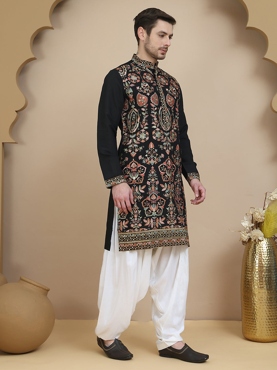 DesiQlo Men Embroidered Kurta Pyjama Set - Black - JOKP_SP-W_5200Black