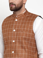 Men's Solid Kurta Pajama with Checked lit Waistcoat