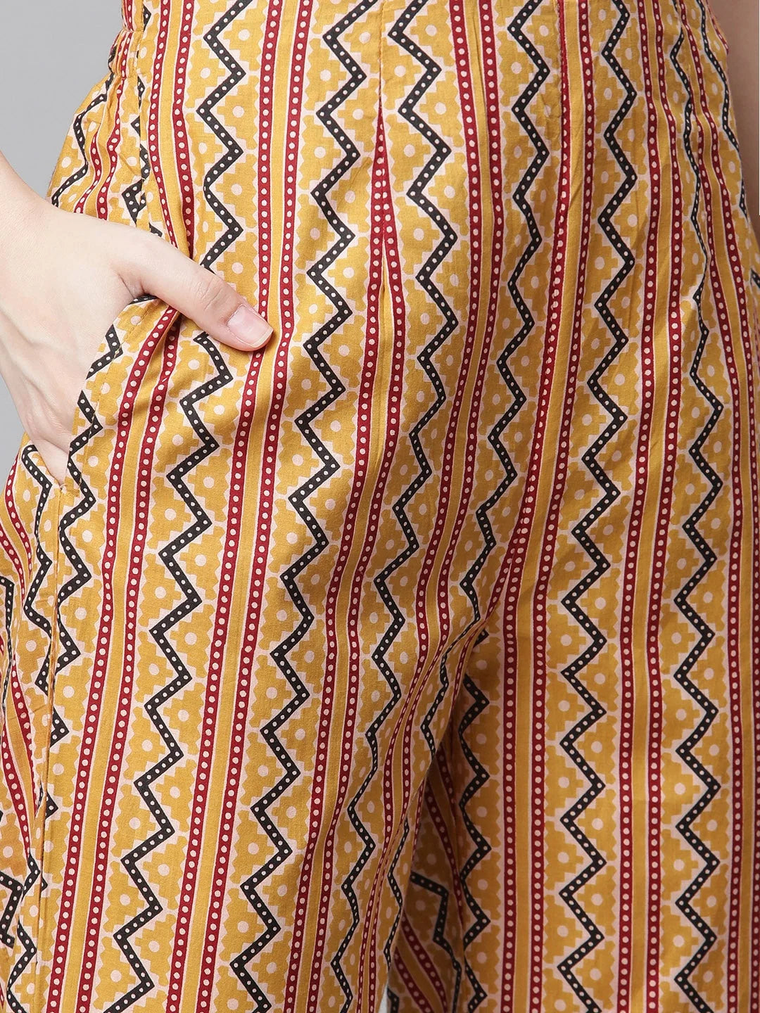Grey & Beige Checked Kurta Set with Dupatta | Women's Kurta Sets