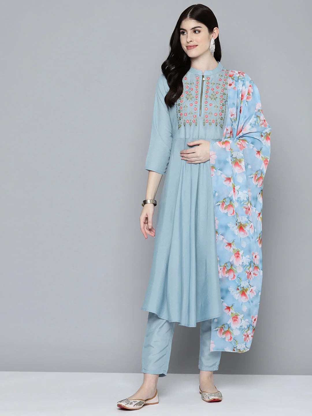 Embroidered Kurta Set with Dupatta | Women's Designer Kurta Sets