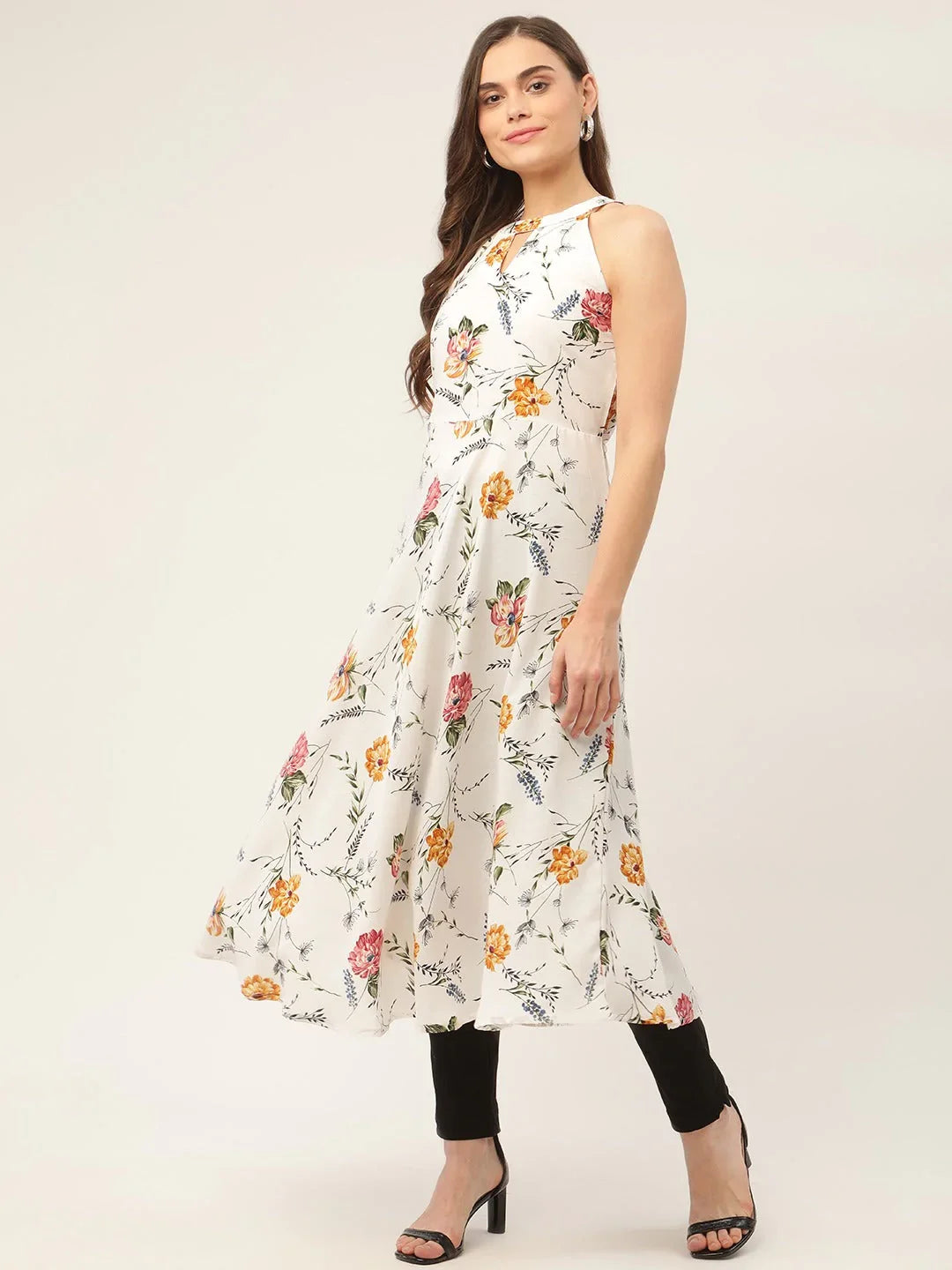 Women White Floral Printed Anarkali Kurta ( JOK 1429 White )