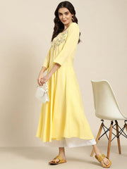 Women Yellow & Green Floral Embroidered Georgette Anarkali Kurta ( JOK 1440 Yellow )