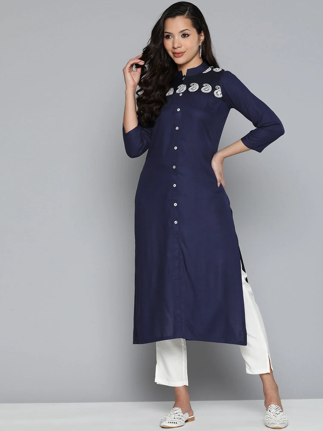 Paisley Embroidered Chikankari Navy Kurta ( JOK 1486 Navy )-JOK-1486