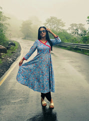 Women Blue Floral Printed Anarkali Kurta