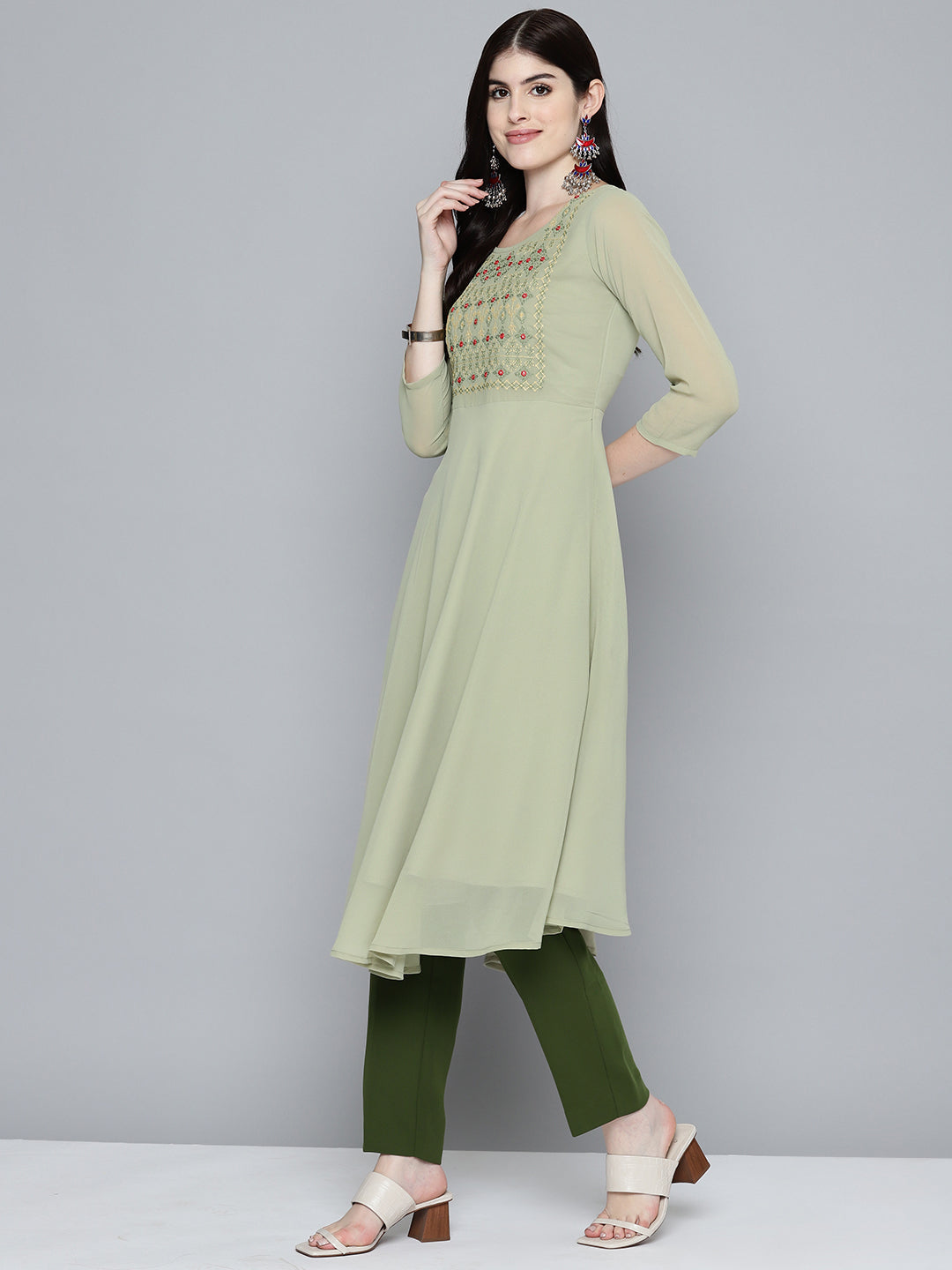 Embroidered Georgette Indian Kurta - Quality Women's Kurtas