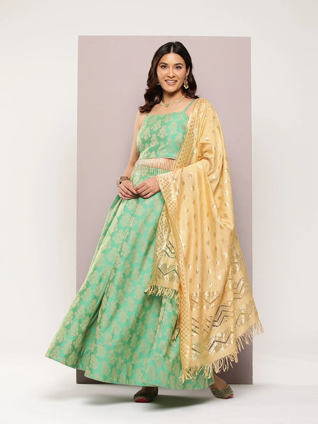 Cutdana Jacquard Lehenga Choli - Women's Wedding Lehenga JOLS-...