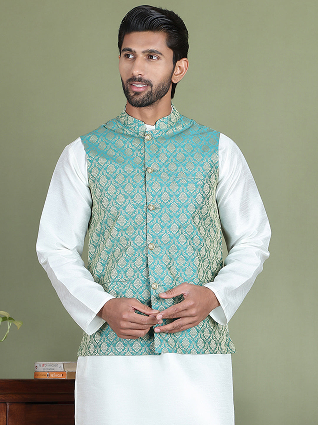 DesiQlo Men Woven Design Men Waistcoat Nehru Jacket - Green