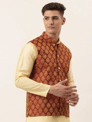 DesiQlo Men's Maroon Self-Designed Waistcoat ( JOWC 4026 Maroon )
