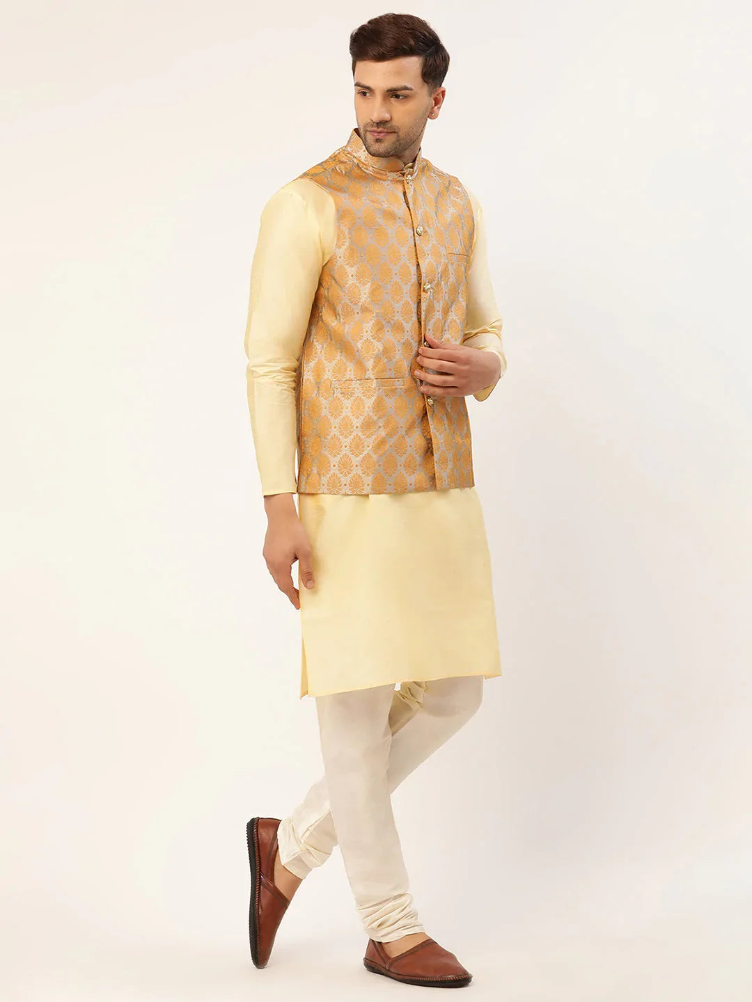 DesiQlo Men Waistcoat Nehru Jacket - Silver