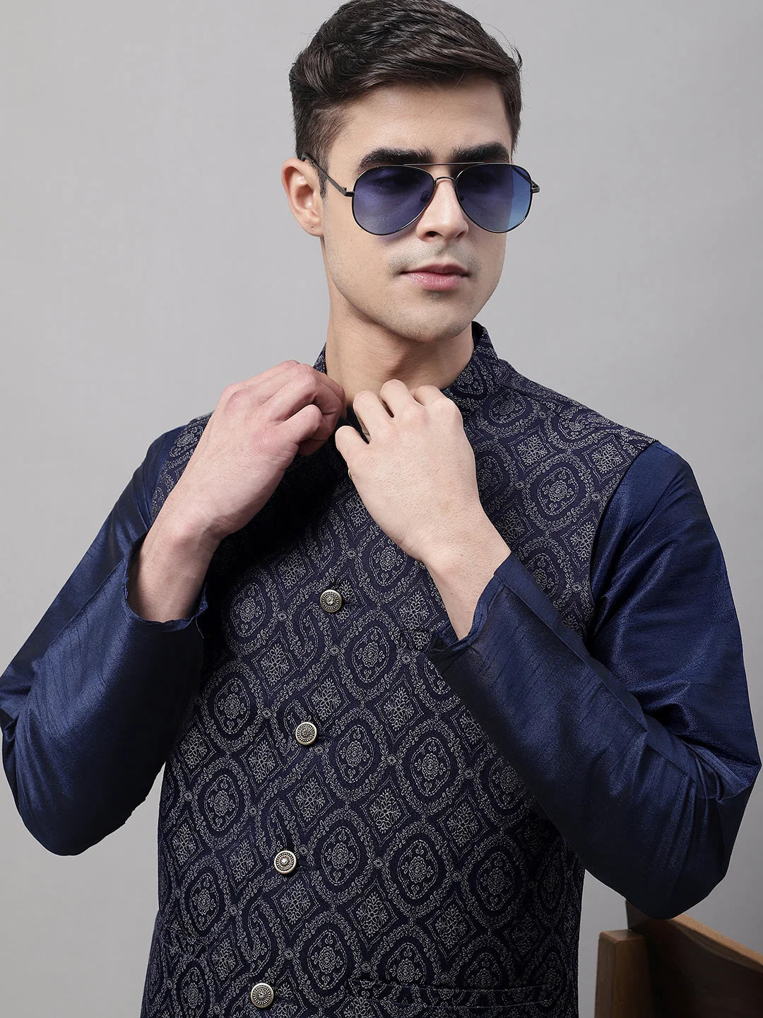 Men Navy Blue and Silver Woven Design Waistcoats-JOWC-4072