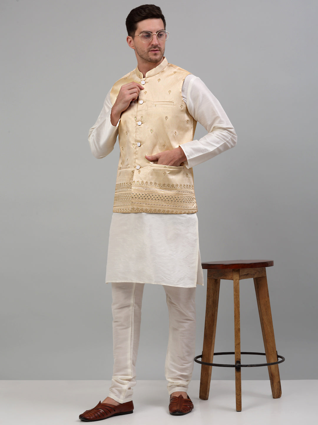 Men's Embroidered Nehru Jacket-JOWC | Ethnic Nehru Jackets