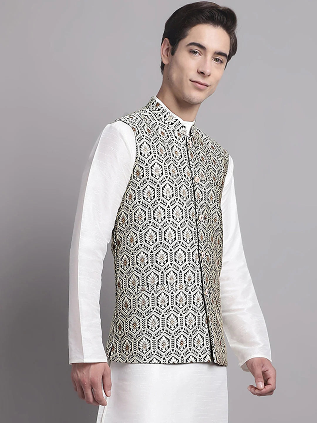 Black Nehru Jacket: Men's Ethnic Wear with Silver Woven Style