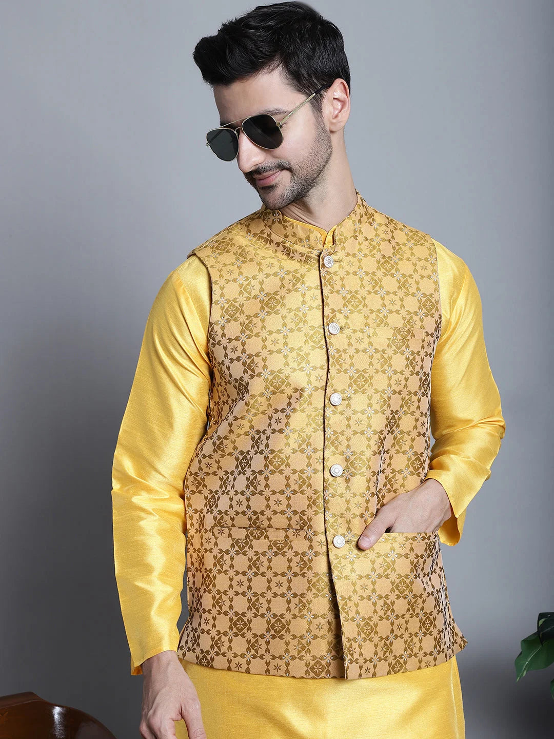 Comfy Woven Design Nehru Jacket