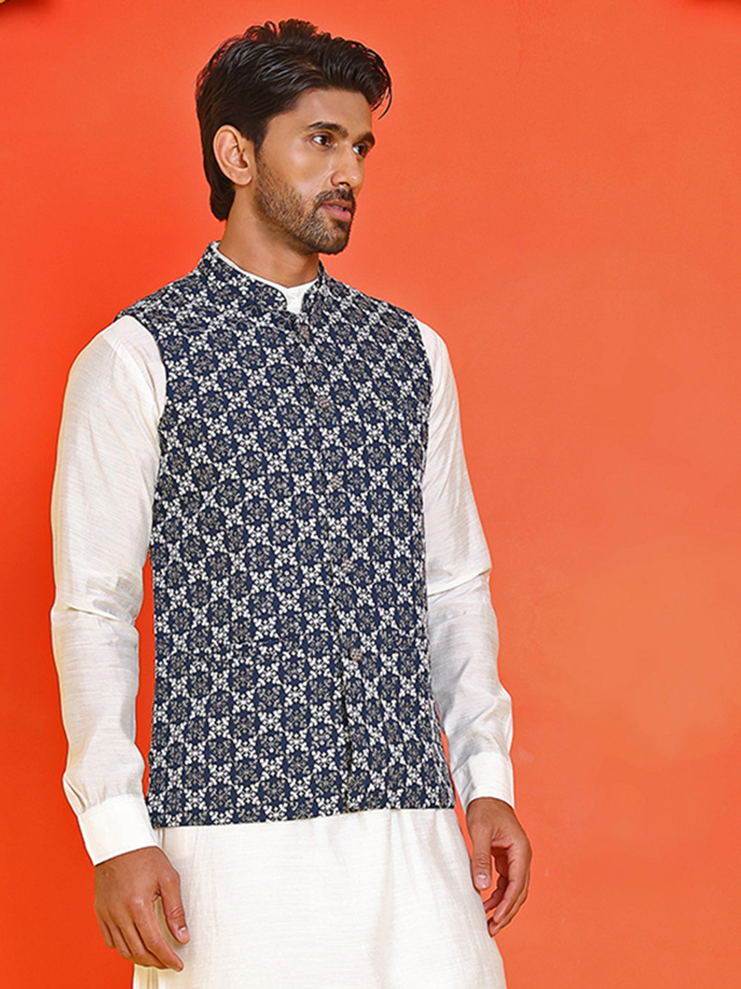 DesiQlo Men Embroidered Men Waistcoat Nehru Jacket - Multicolor