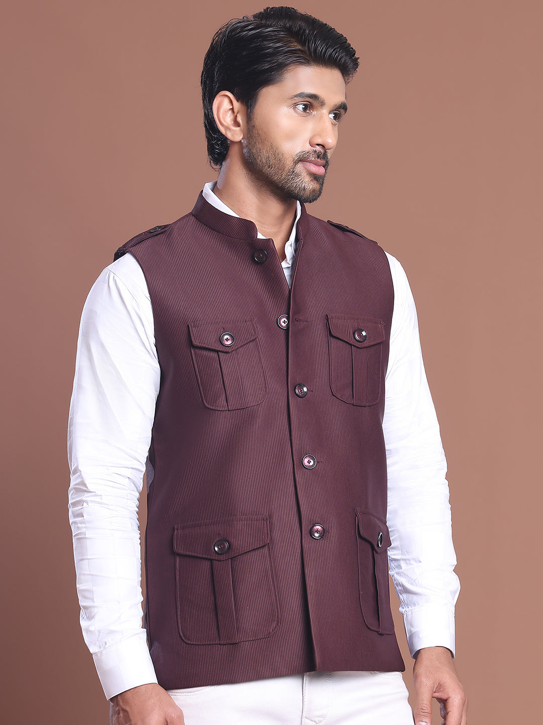 DesiQlo Men Embroidered Men Waistcoat Nehru Jacket - Maroon
