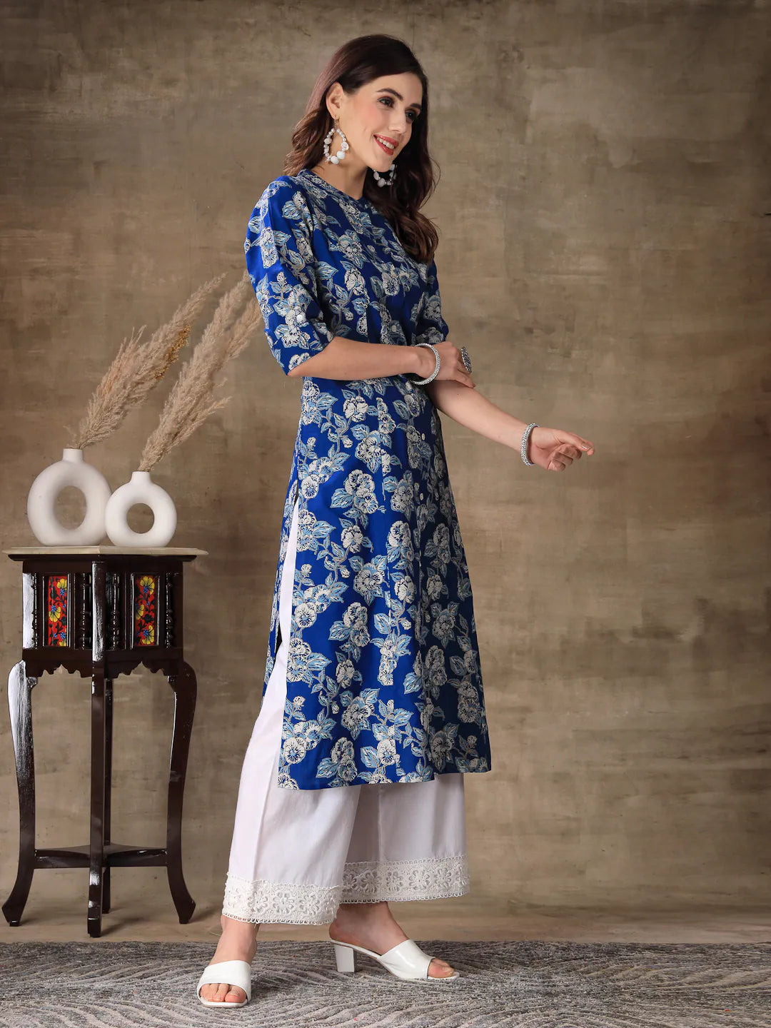 Floral Printed Kurta - Blue Rayon A-Line Indian Kurtis