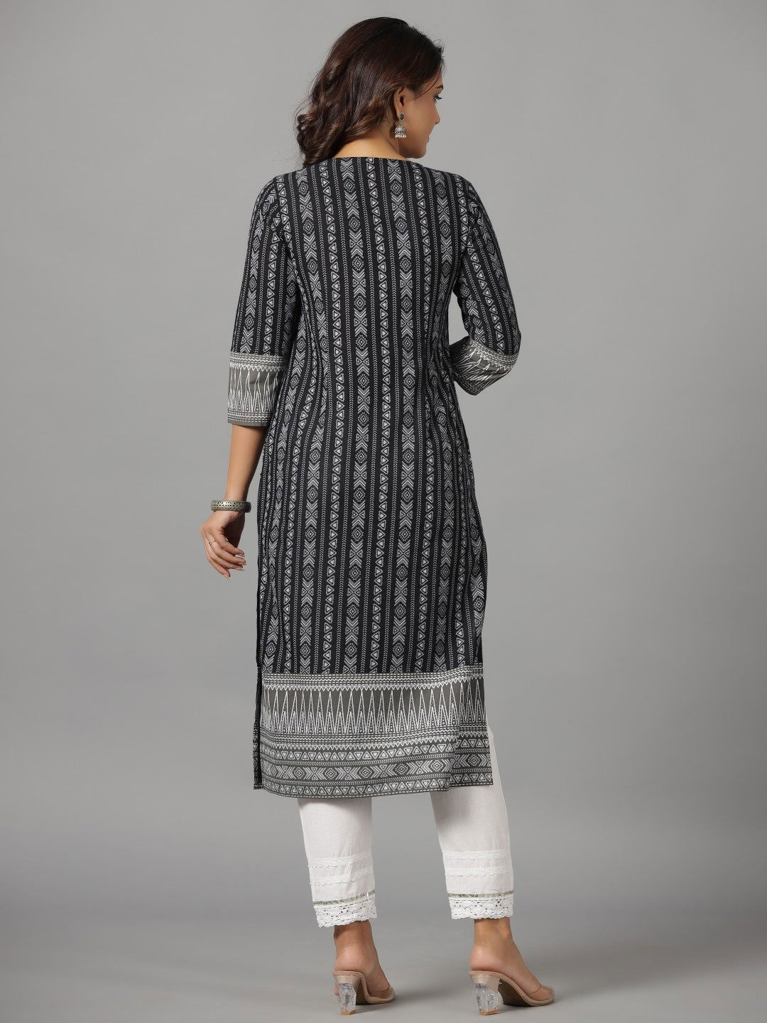 Black Ethnic Motif Printed Rayon Slub Kurta With Beads & Sequins Work 
