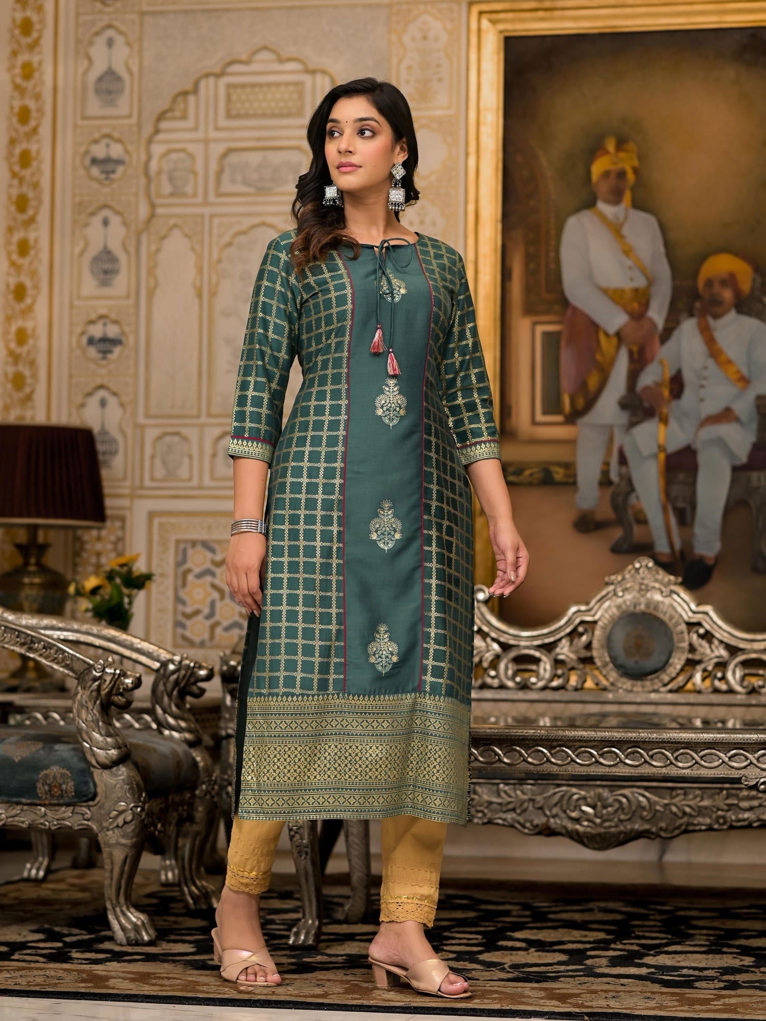 Bottle Green Ethnic Motif Printed Cotton Women Kurta With Dori Detail 