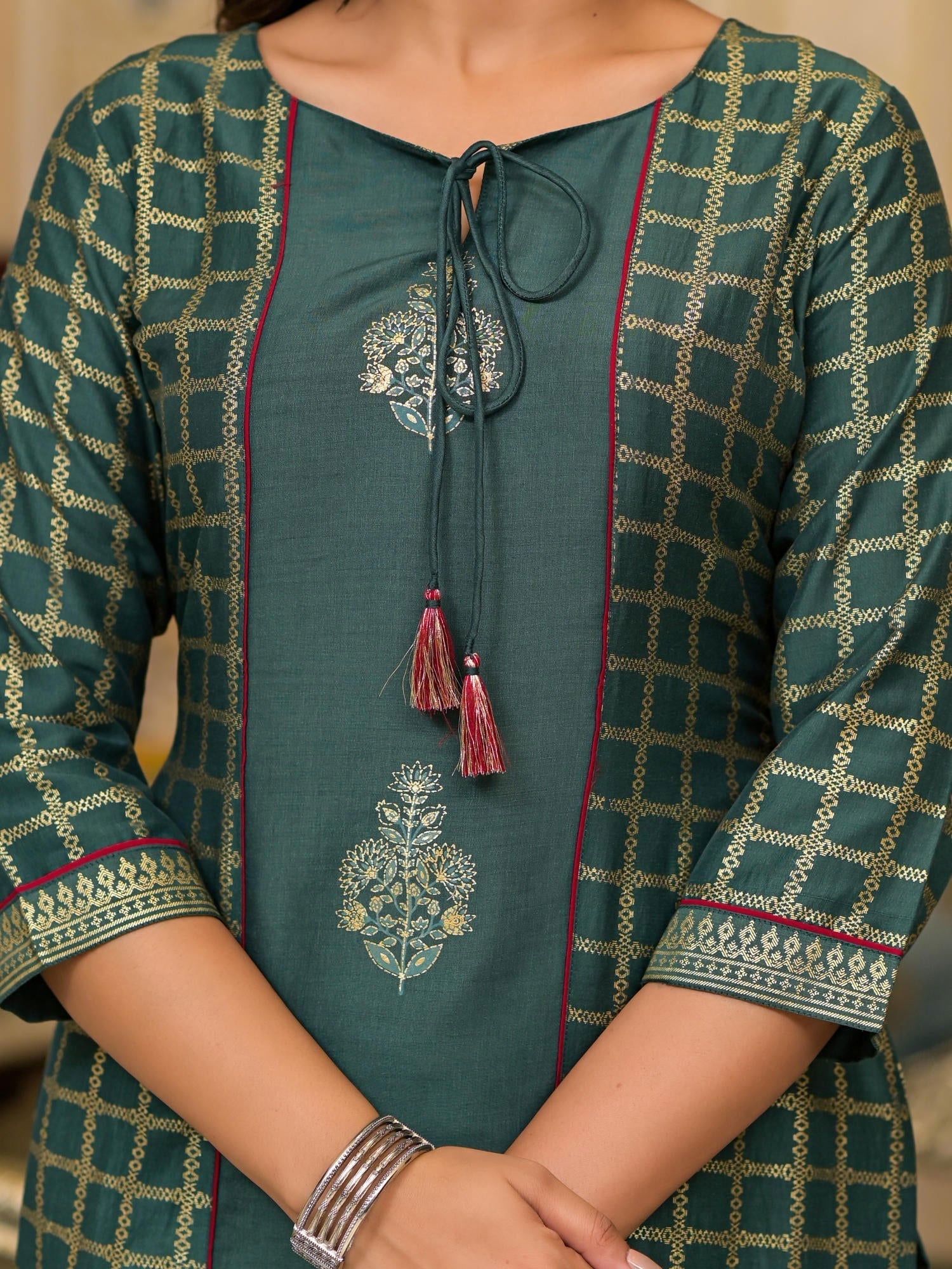 Bottle Green Ethnic Motif Printed Cotton Women Kurta With Dori Detail 