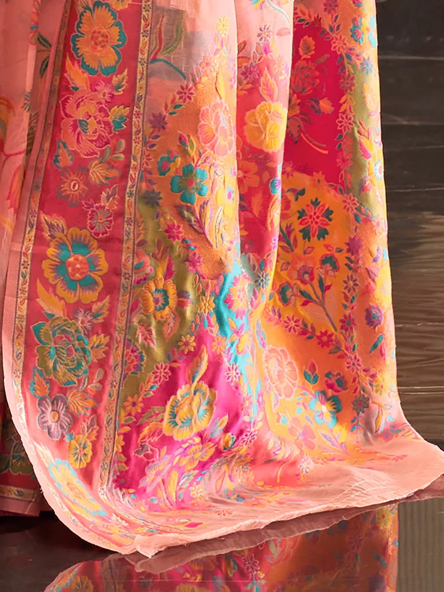 Graceful Pink Woven Polyester Saree with Blouse | Ethnic Indian Wear