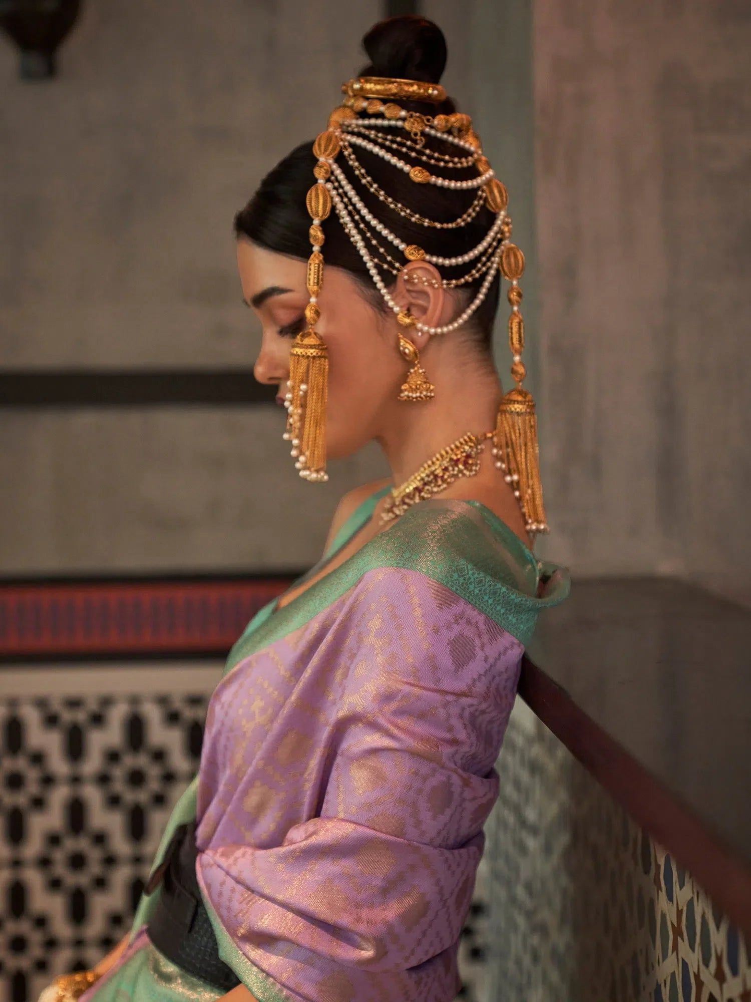 Lavender Woven Polyester Saree | Indian Sari with Blouse
