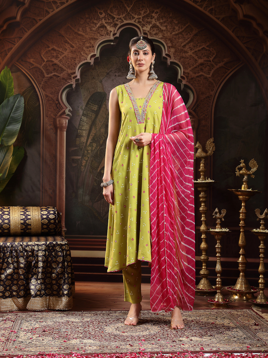 Women's Green Bandhej Printed & Embroidered Rayon A-Line Kurta With Du