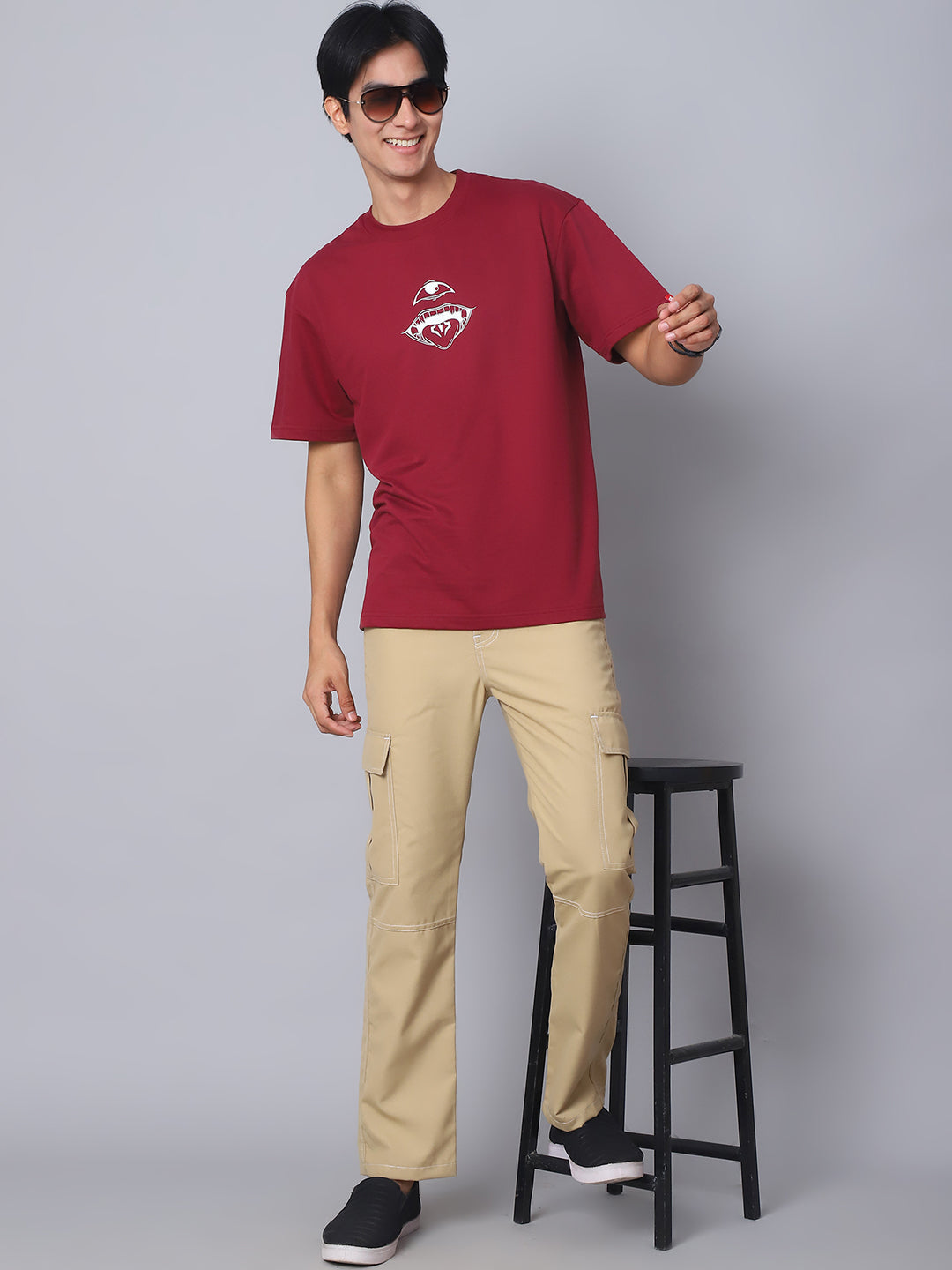 DesiQlo Men DesiQlo Men Cargos & Shorts - Beige