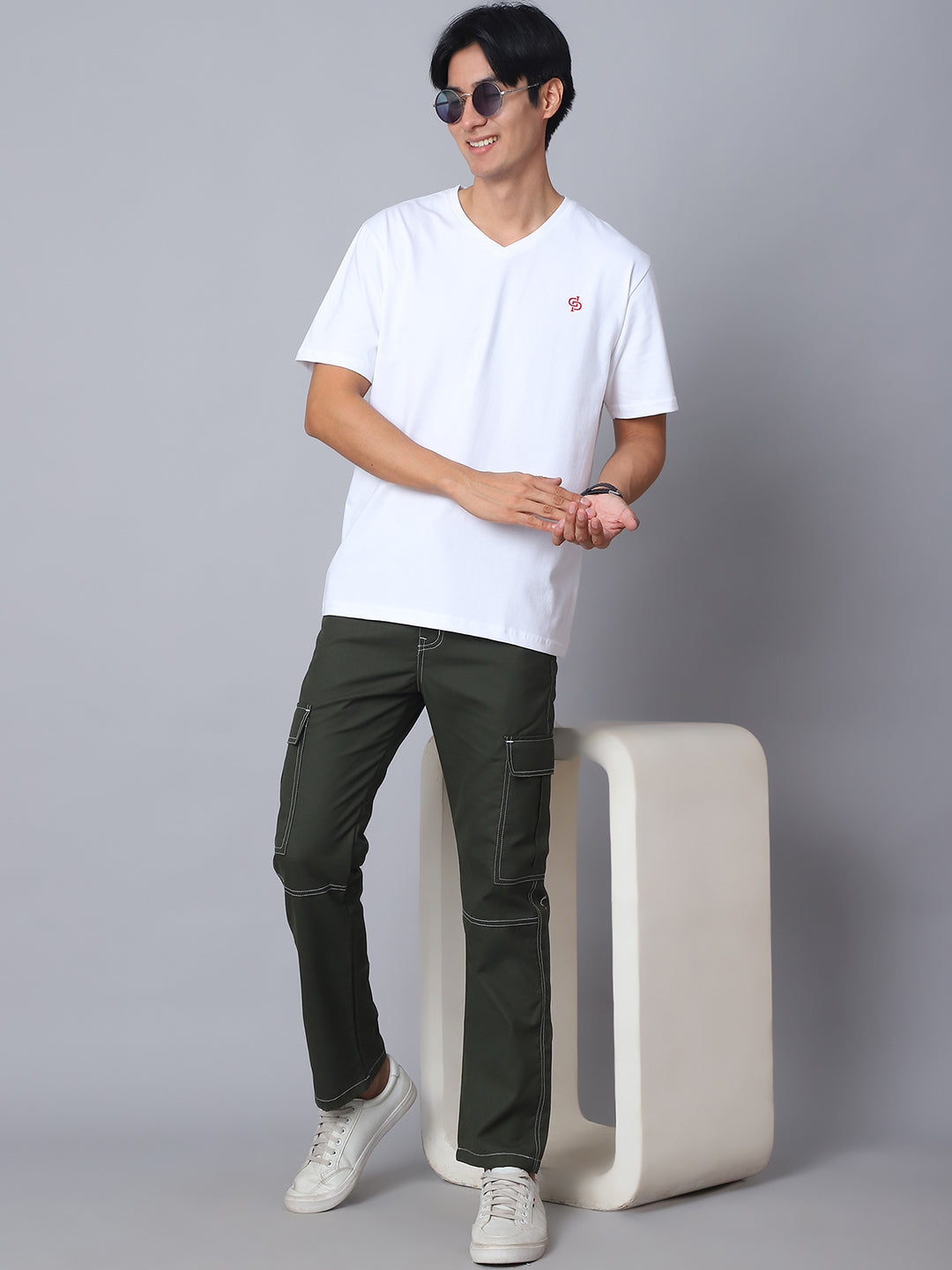 DesiQlo Men DesiQlo Men Cargos & Shorts - Green