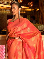 Women's Blend Peach Woven Design Handloom Saree With Blouse Piece-KIHRIKA259002