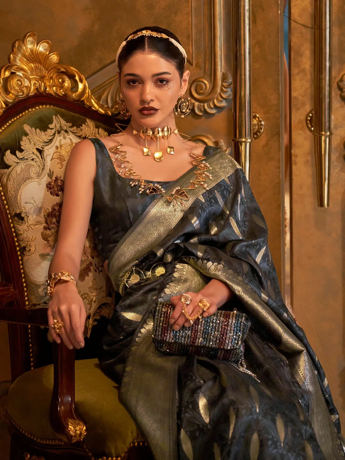 Women's  Blend Grey Woven Design Designer Saree With Blouse Piece-KIROZA7006