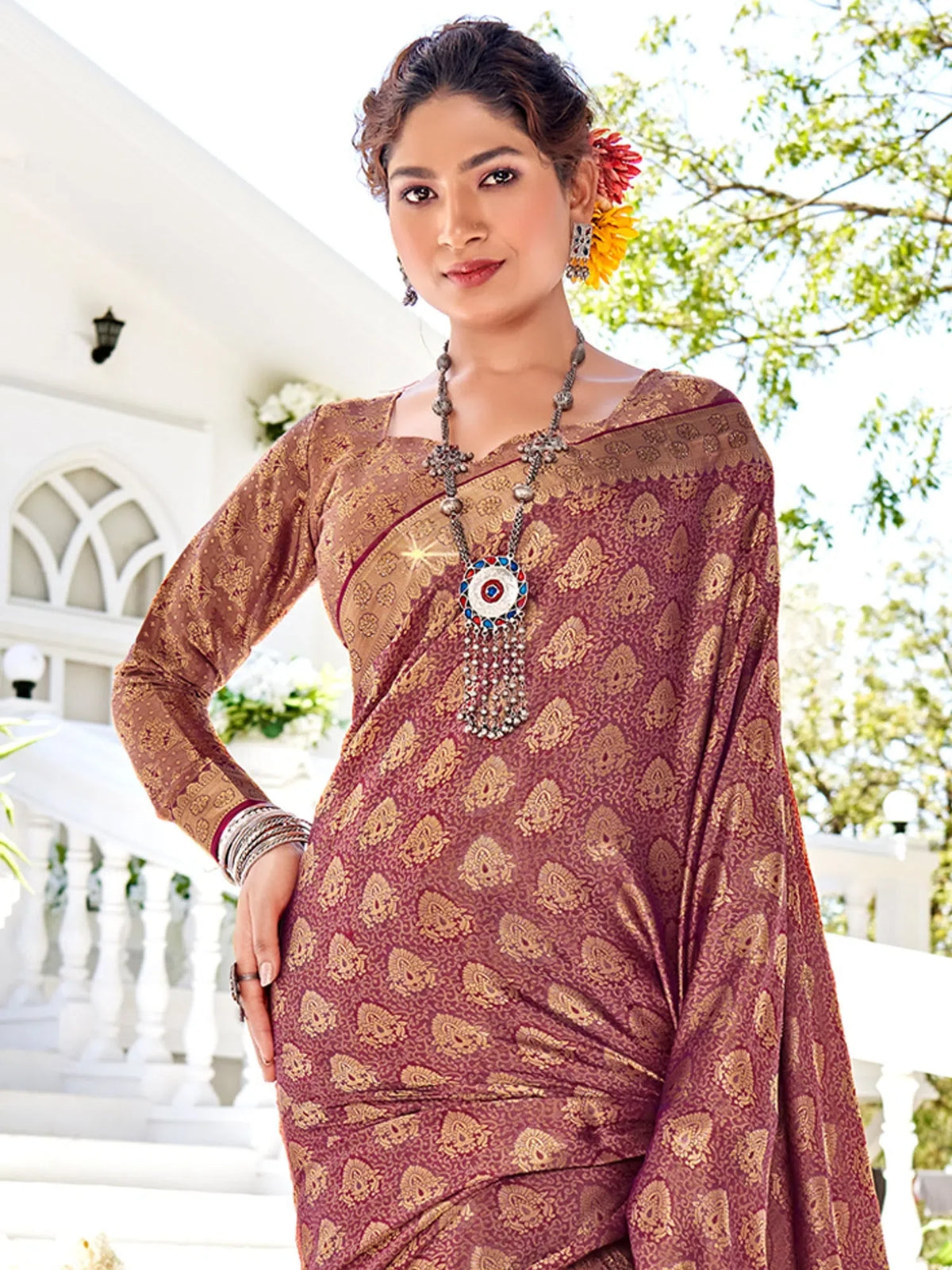 Women's Pure Burgundy Woven Design Designer Saree With Blouse Piece-KLKRUTI5199