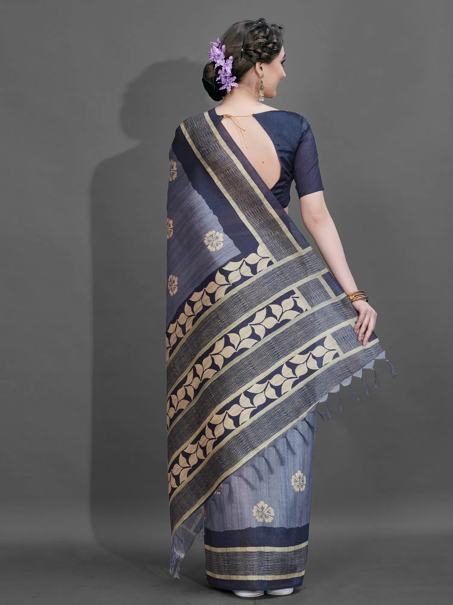 Handloom Kanchipuram Silk Saree | Elegant Indian Designer Fashion
