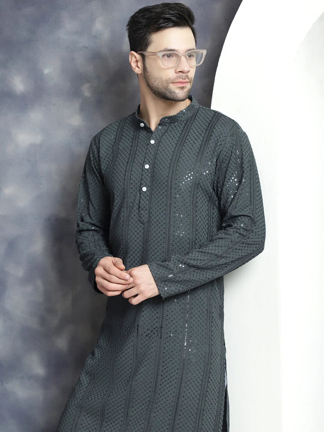 Men's Sequins Chikankari Embroidered Kurtas ( KO 5015Grey )