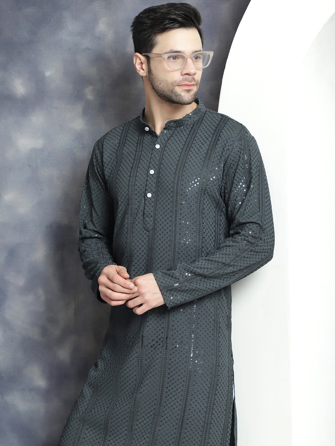 Men's Sequins Chikankari Embroidered Kurtas ( KO 5015Grey )