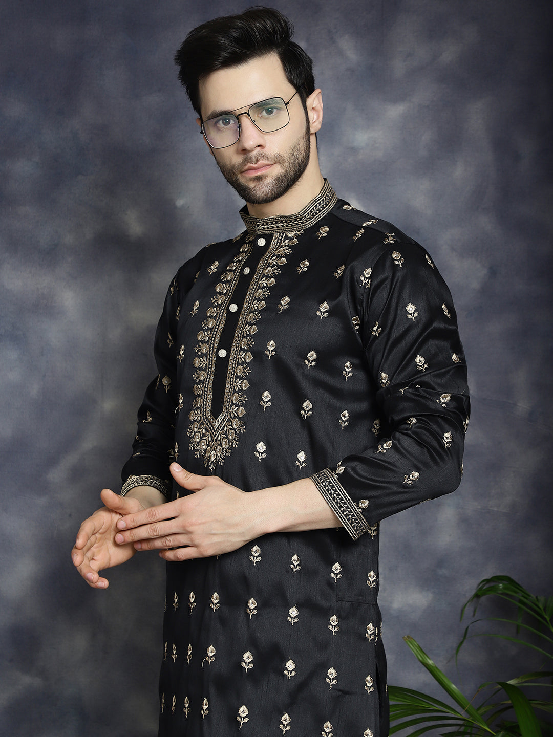 Black Chikankari Men's Kurta - Indian Kurta for Men Online