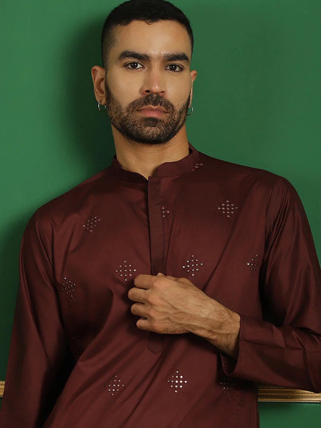 Men Black Embroidered and Sequence Kurtas-KO-5059Maroon