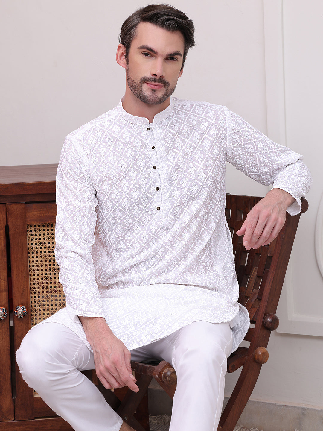 DesiQlo Men Embroidered Kurta Only - White - KO_5099White_S