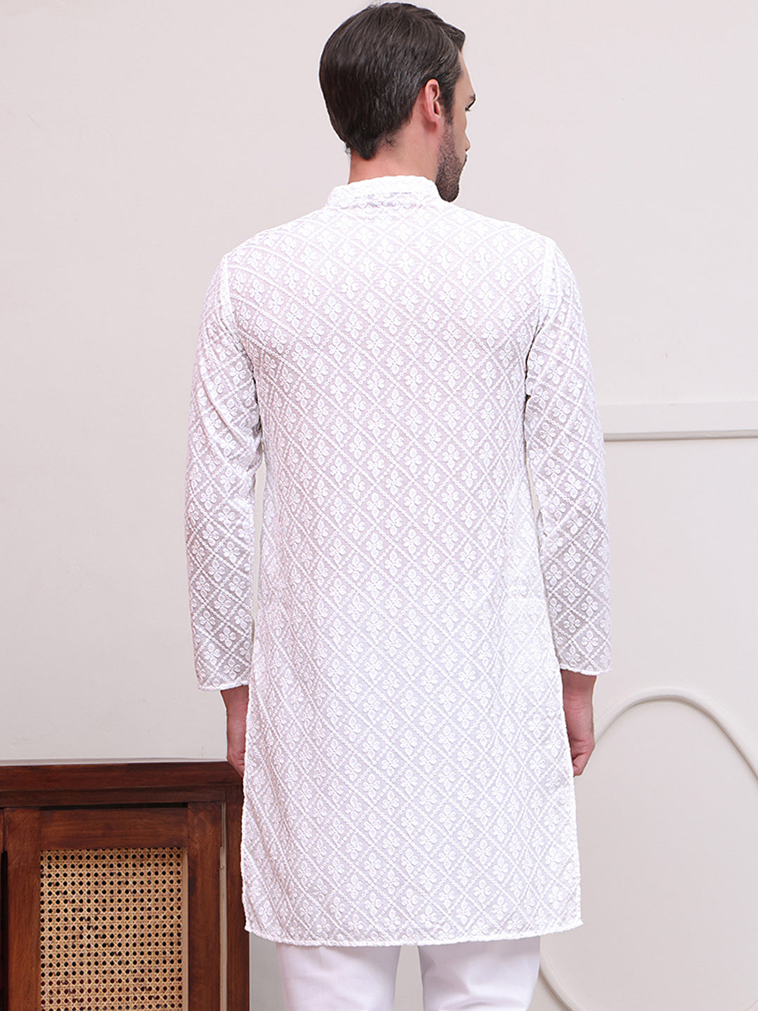 DesiQlo Men Embroidered Kurta Only - White - KO_5099White_S