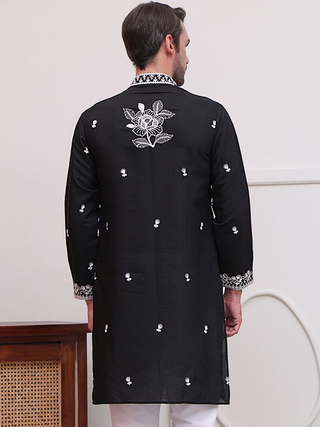 DesiQlo Men Embroidered Kurta Only - Black - KO_5100Black_S