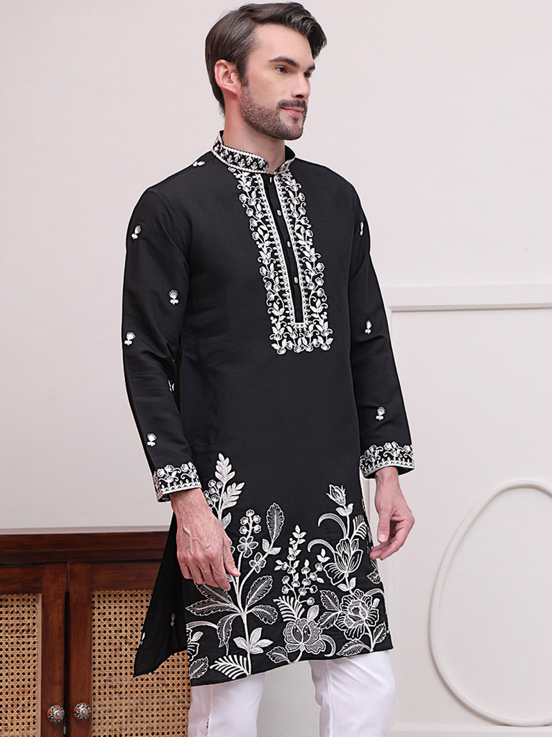 DesiQlo Men Embroidered Kurta Only - Black - KO_5100Black_S