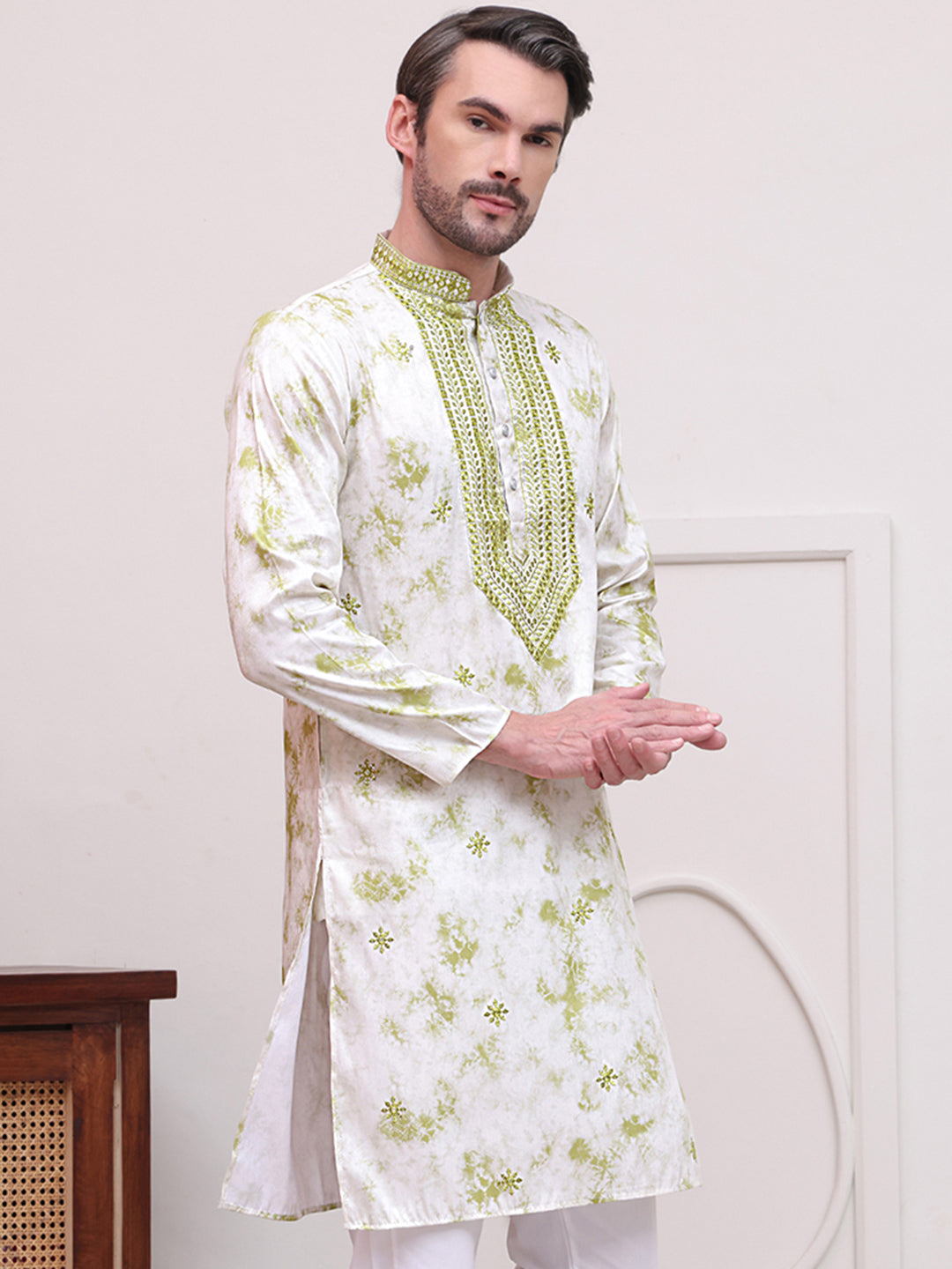 DesiQlo Men Embroidered Kurta Only - Green - KO_5102Green_S
